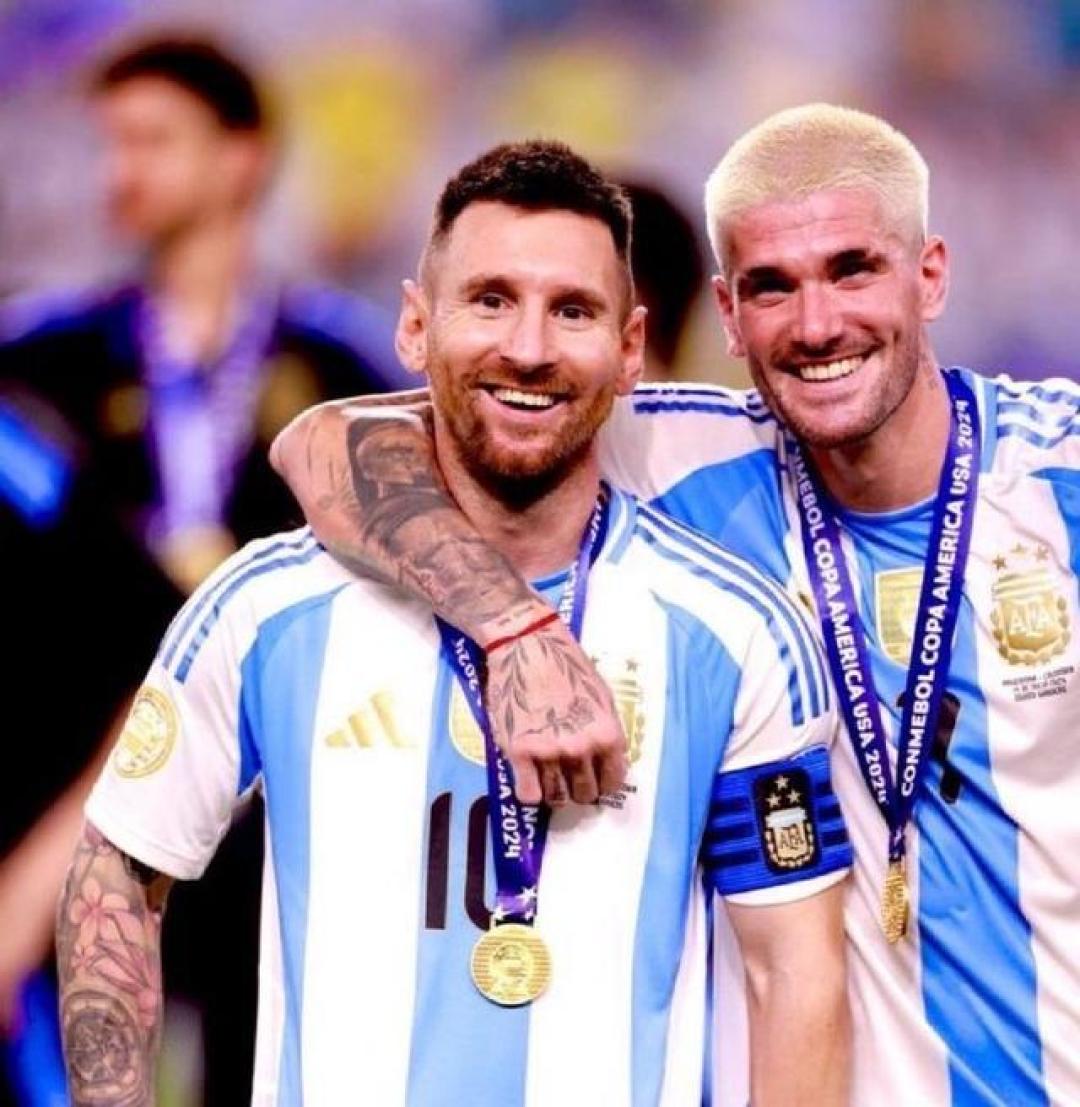 詹姆斯的行 詹姆斯的行