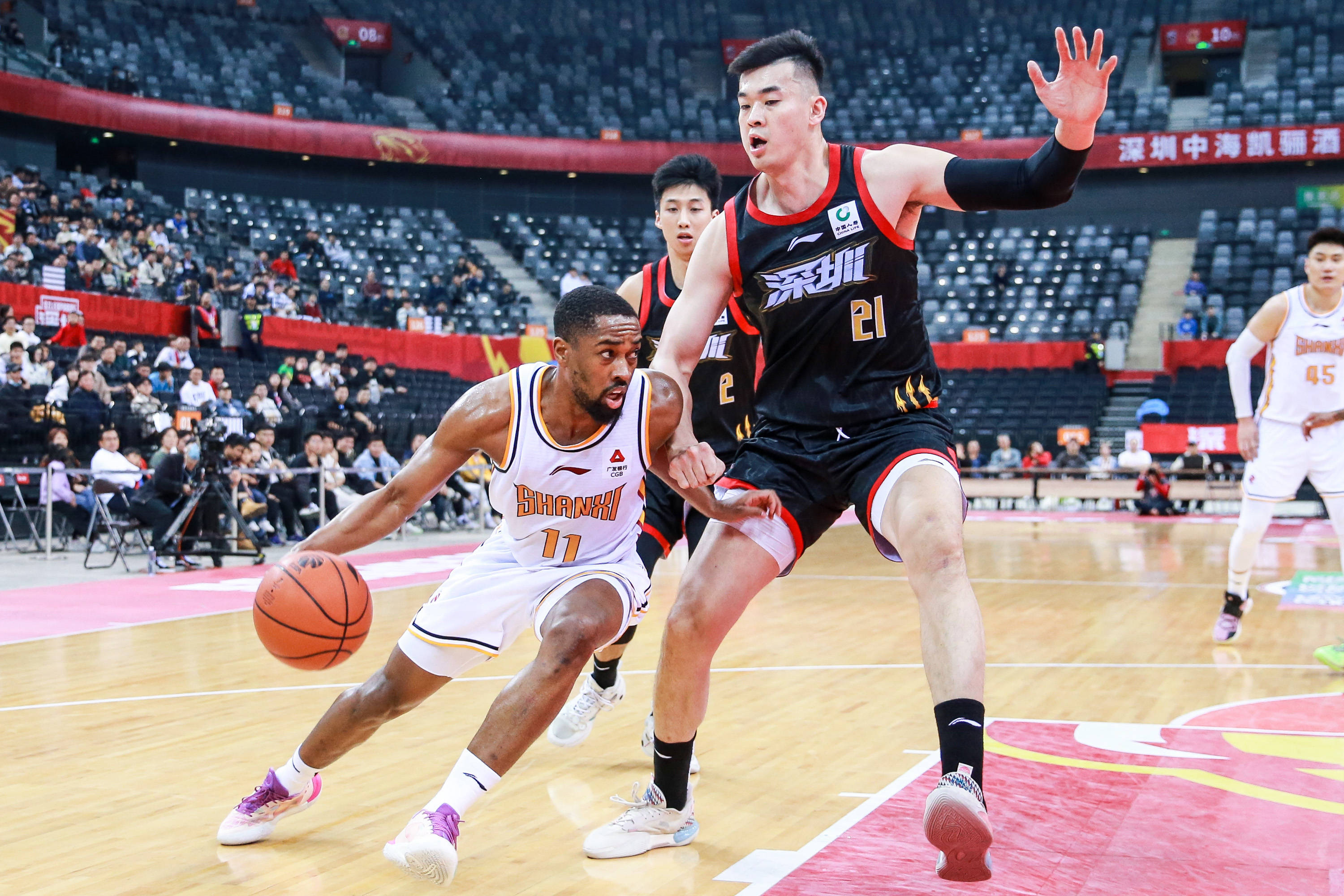 稳健动作 稳健动作