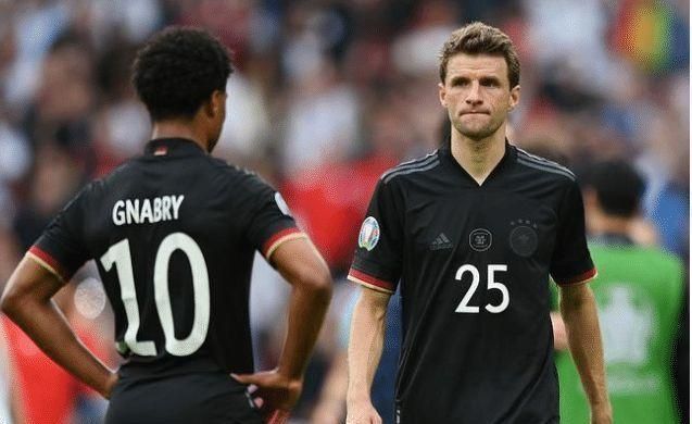 尔默却以他 尔默却以他