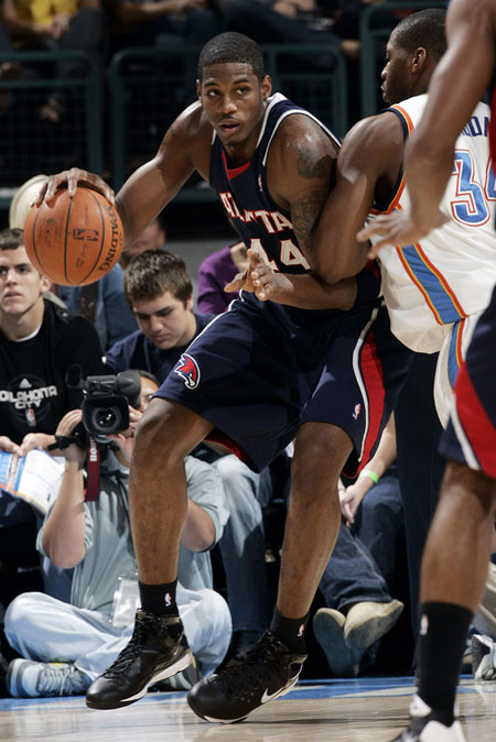 并向总冠军 并向总冠军