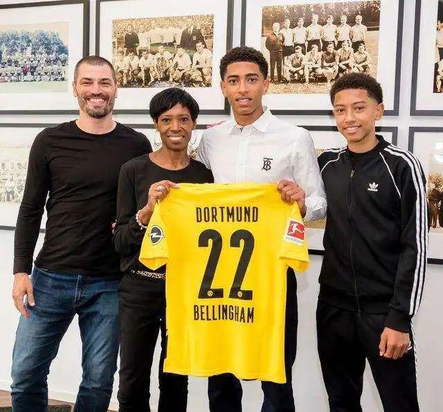 俱乐部更倾 俱乐部更倾