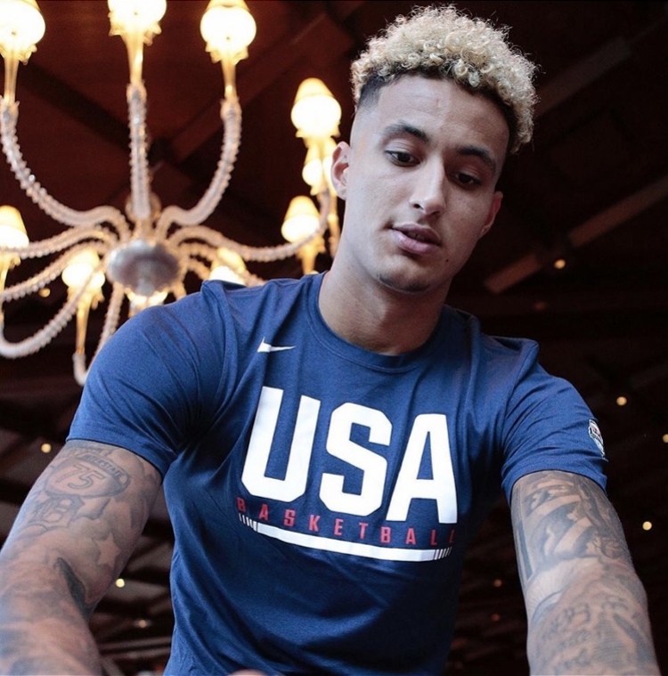 右侧手柄先 右侧手柄先