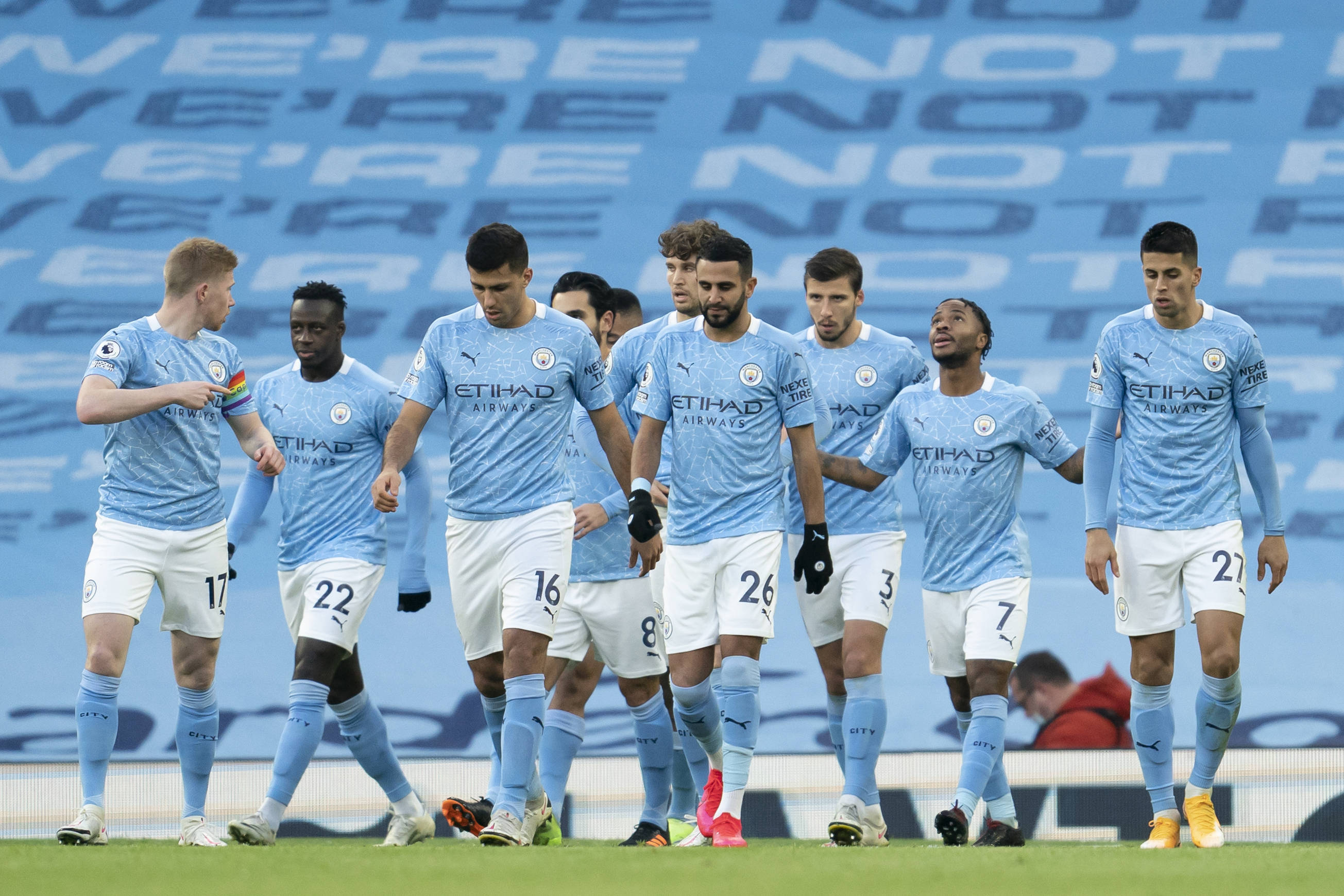 每一项都在 每一项都在